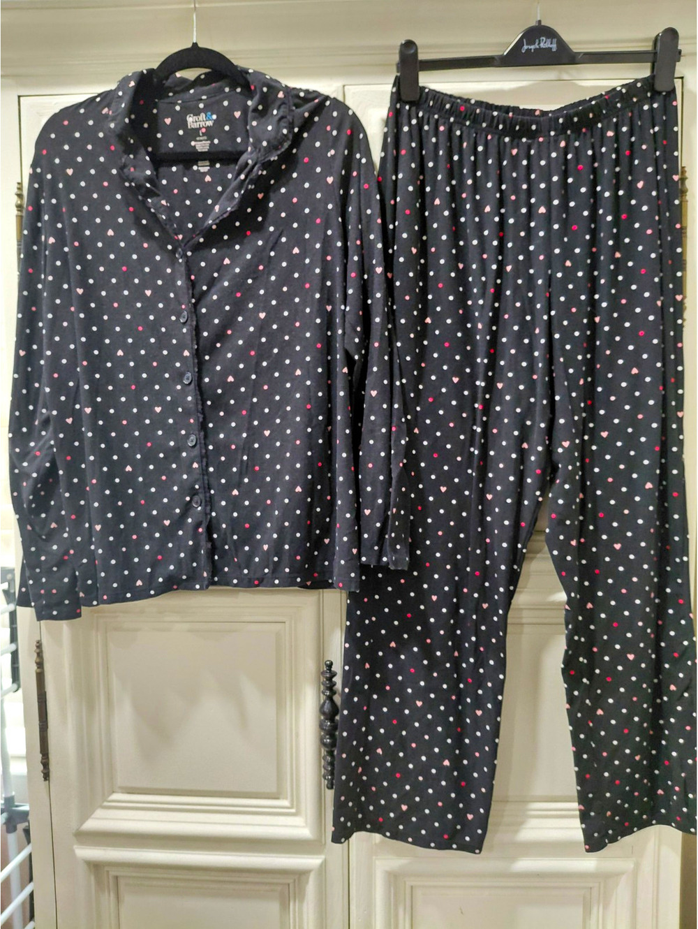 Croft & Barrow Intimates Women's L 2pc Black Polka Dot Heart Button Pajama Set